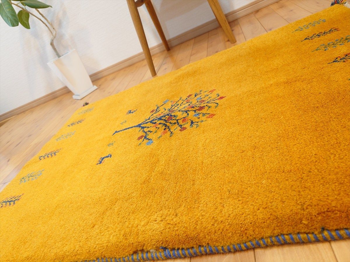 ペルシャ ギャッベ