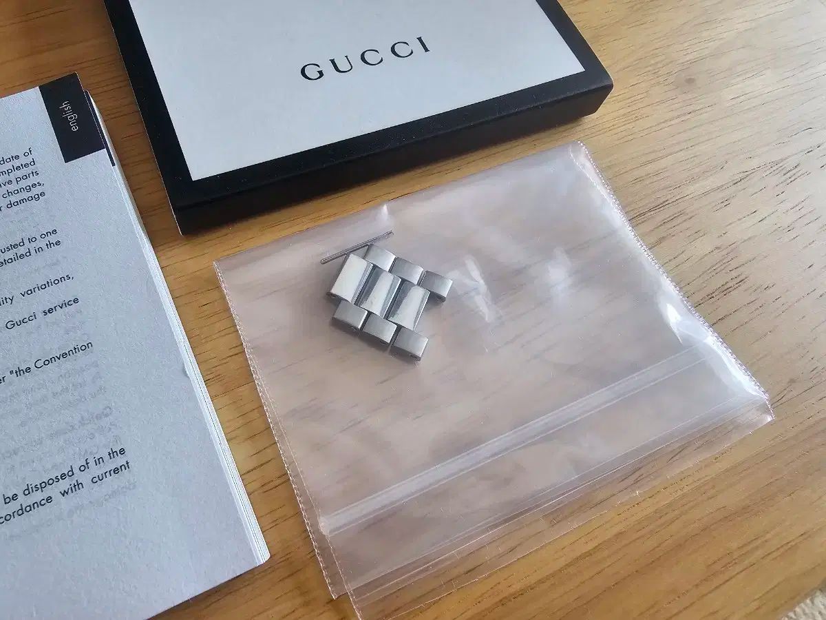 グッチ メンズ 時計