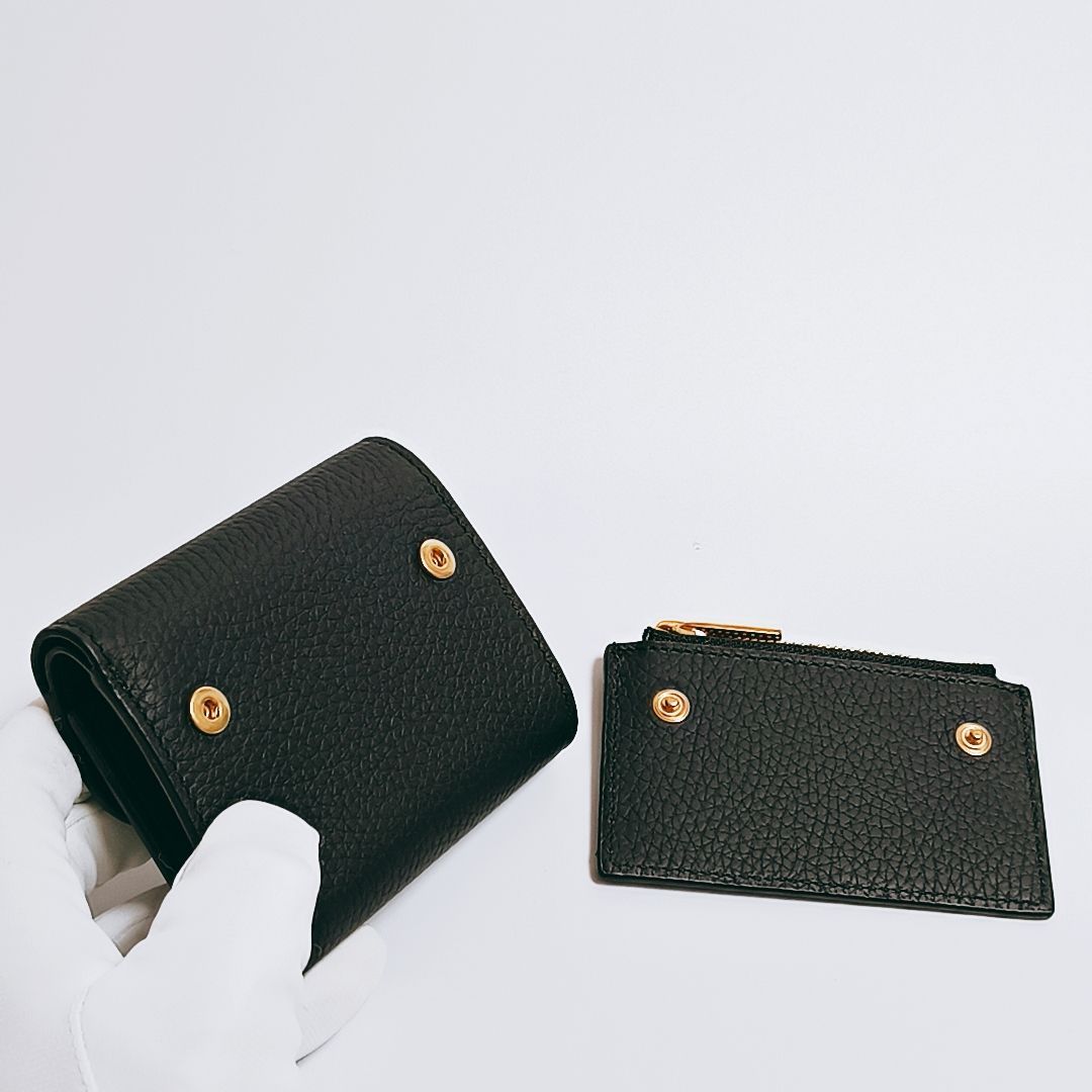 新品未使用】BURBERRY Bシールド ウォレット 3つ折り財布 小銭入付