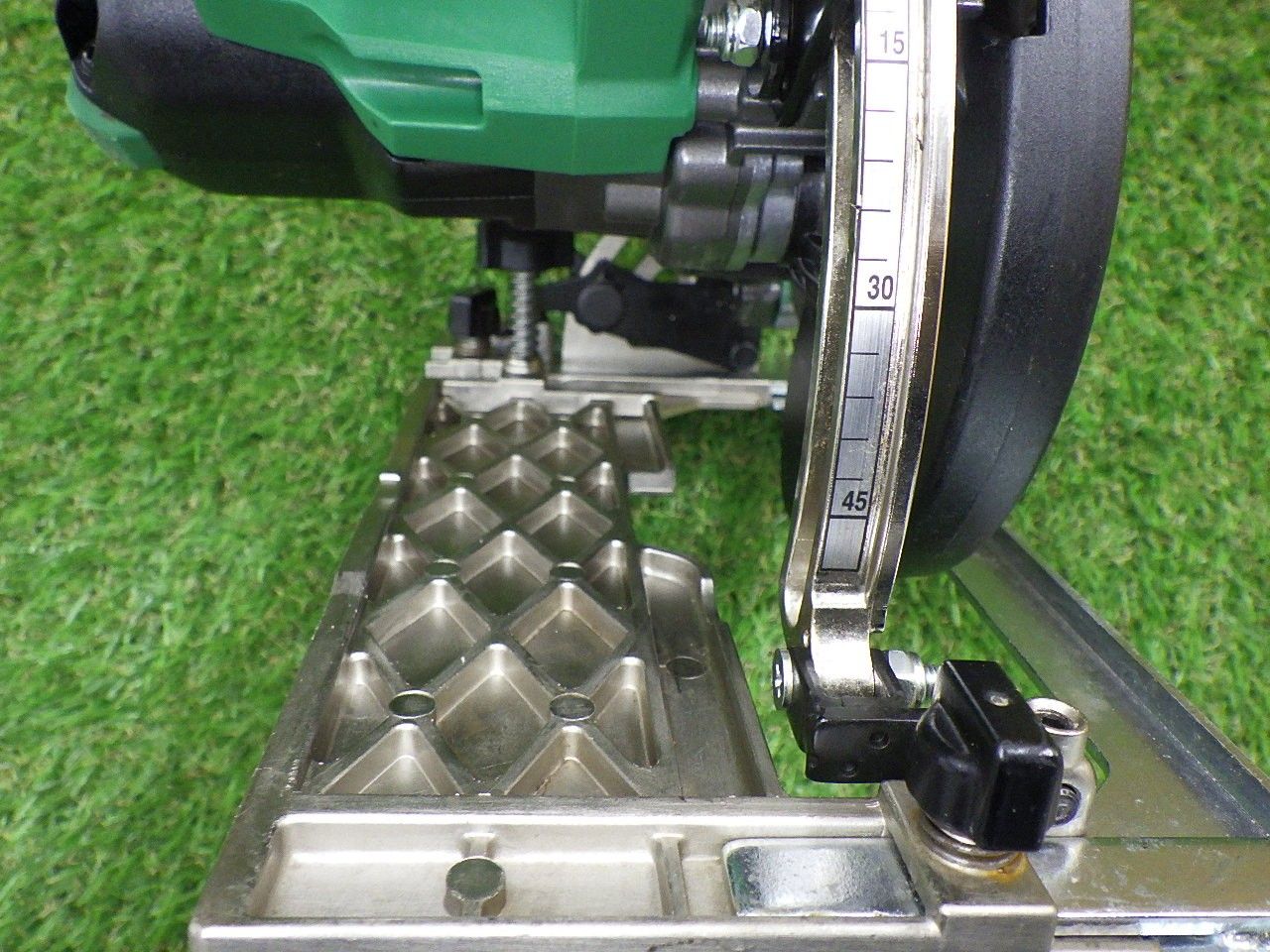 コードレスマルノコ 本体のみ