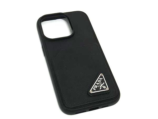 PRADA プラダ サフィアーノレザー iPhone 14 Pro 対応 アイフォンケース スマホケース メンズ レディース ブラック系 BQ 1611
