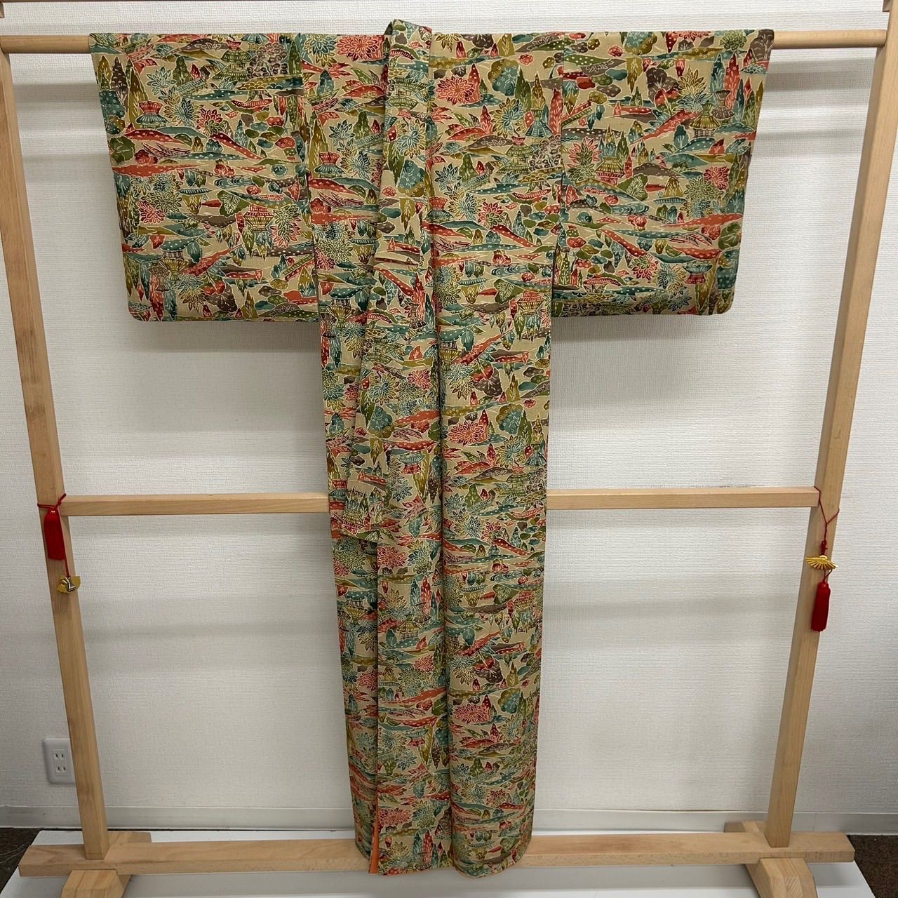 お色目が綺麗【小紋】　正絹　激安価格‼️ お色目が綺麗【小紋】 正絹 激安価格‼️ 楽天市場】小紋 正絹の通販