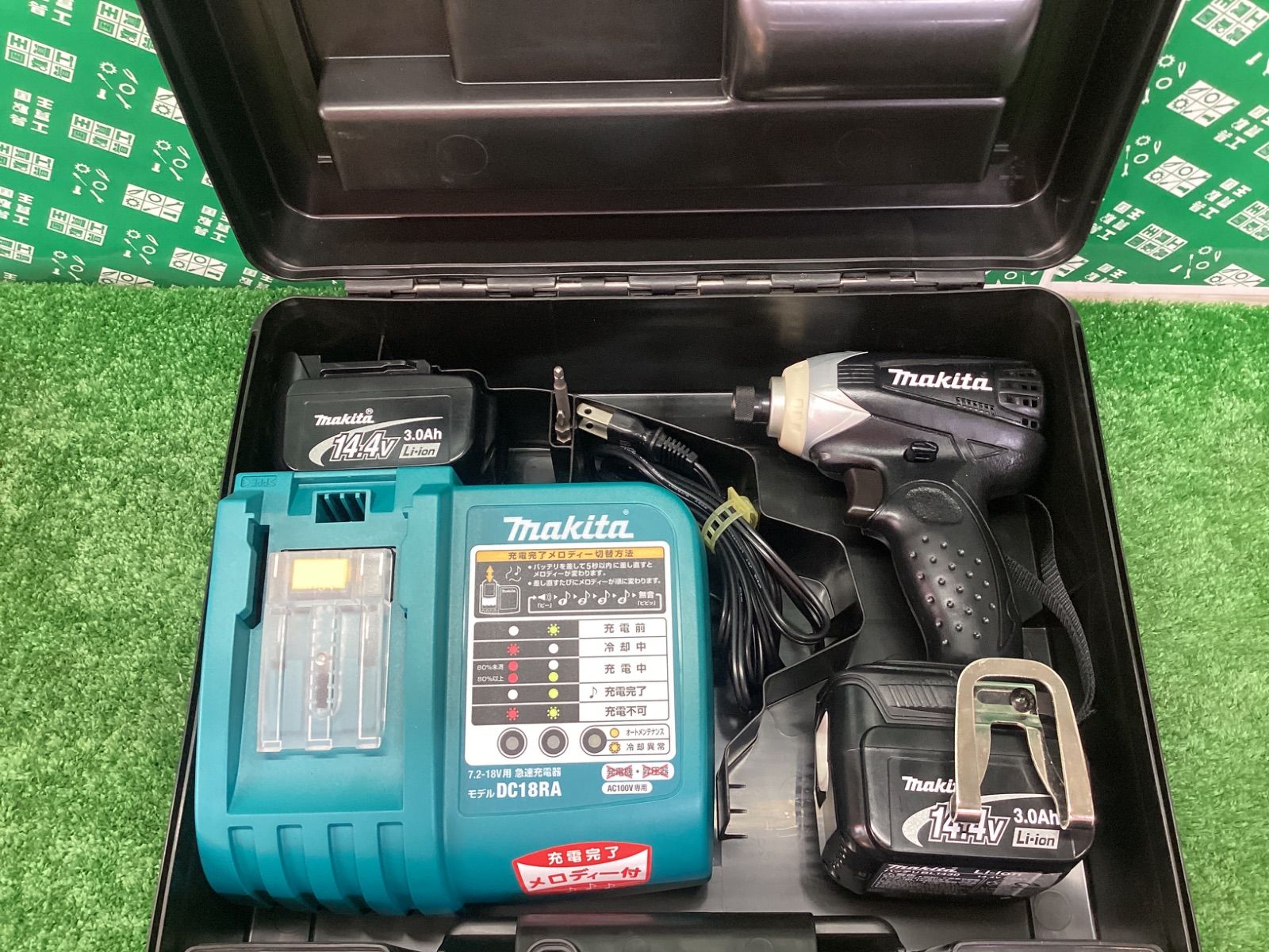 makita 充電式インパクトドライバ TD132DRFXB IT11A6SQ1R1W