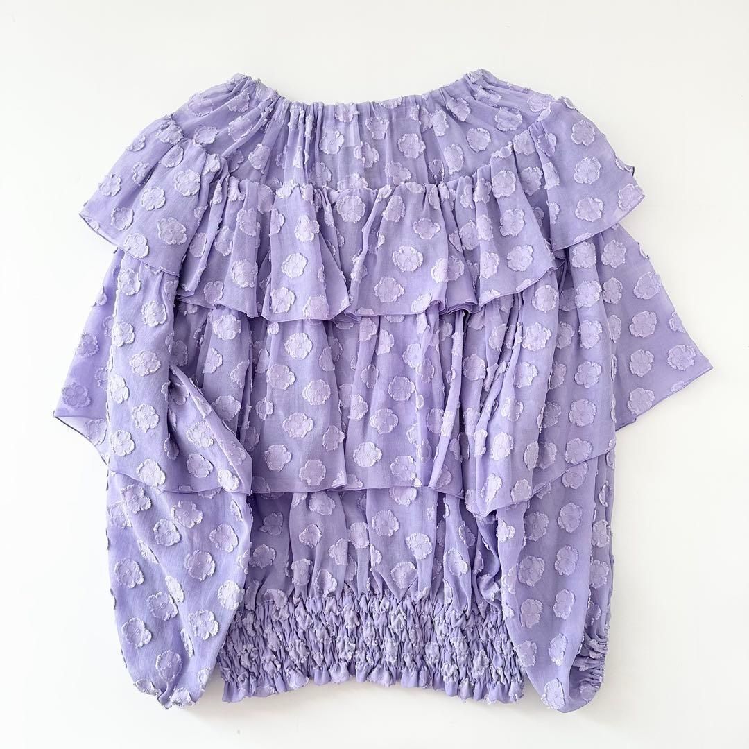 低価格！ イエナラブークル フラワージャガード フリルブラウス トップス ラベンダー フリーサイズ 豊富な種類。