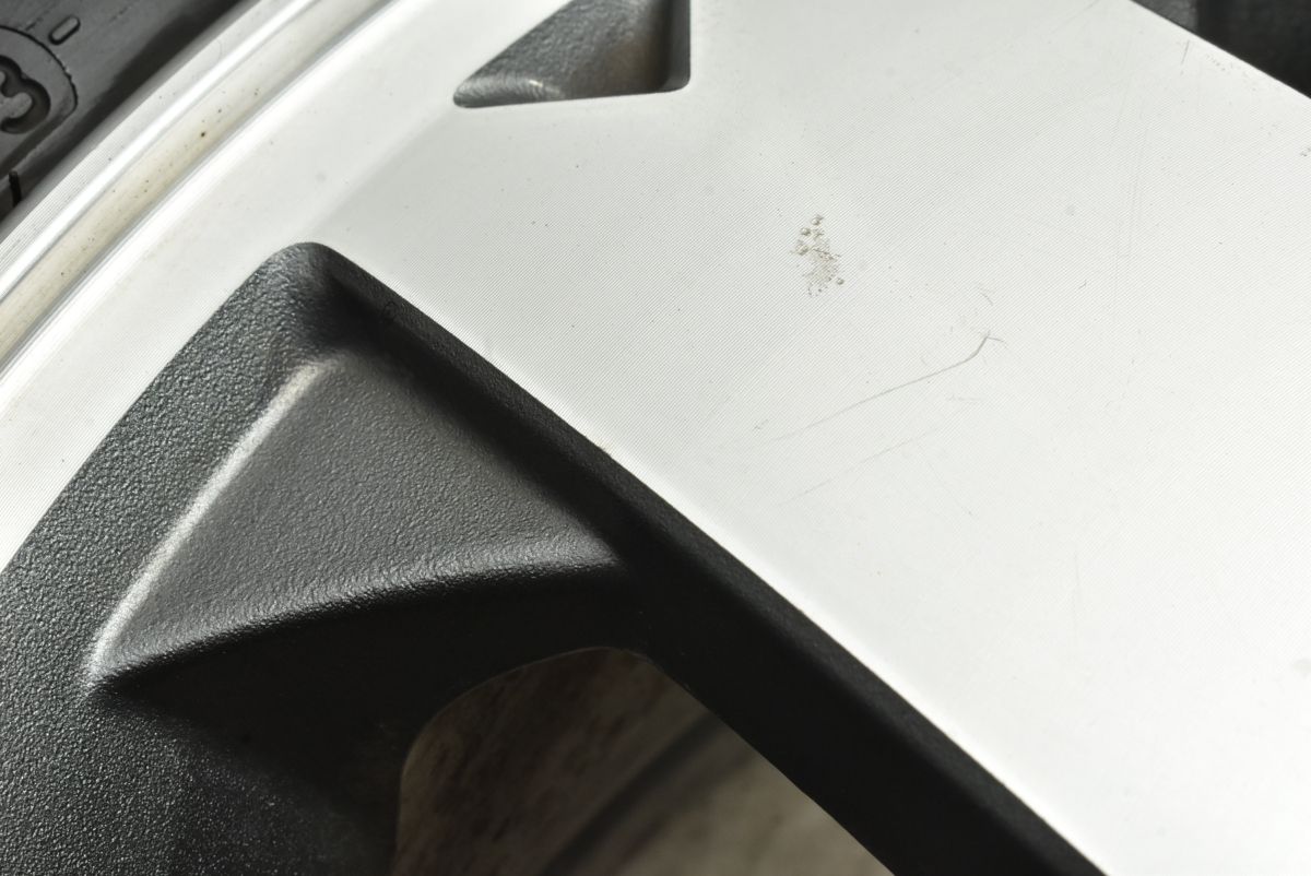 バリ目175/80R15 テリオスキッド　パジェロミニ　スタッドレスタイヤ