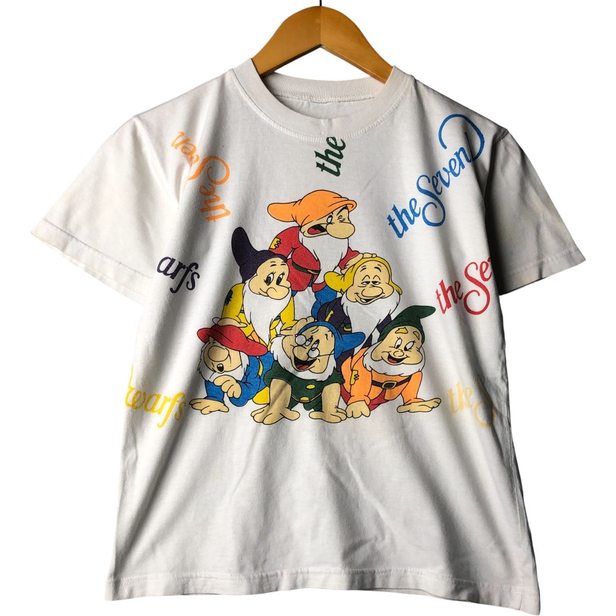古着 Seven Dwarfs 七人の小人 キャラクタープリントTシャツ レディースS相当 eaa592081