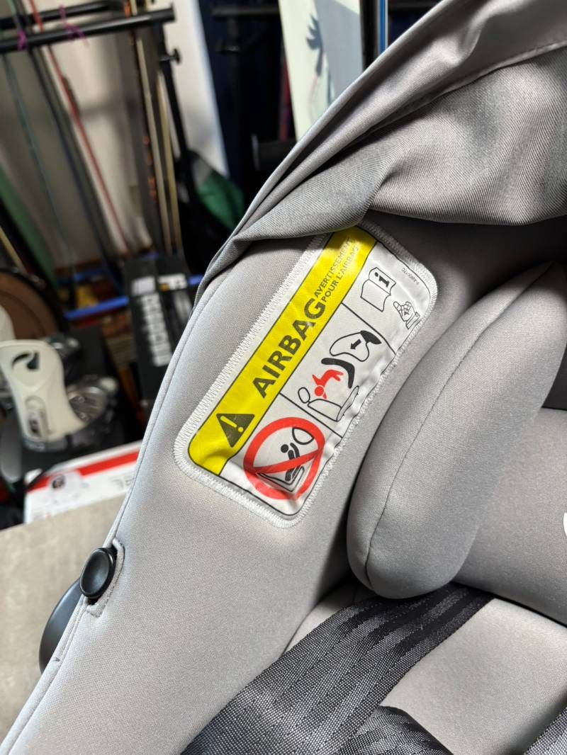 Joie チャイルドシート i-snug2+i-base lx2(ISOFIXベース)の2点セット