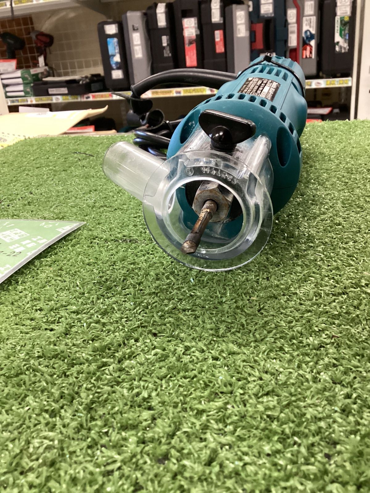 中古B】マキタ 防じんボードトリマー 3/6mm 3706BSK - メルカリ