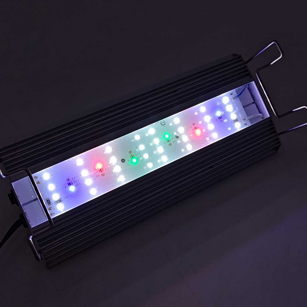 アクロ TRIANGLE LED GROW Pro 300 4450lm aqullo ライト 照明 水草