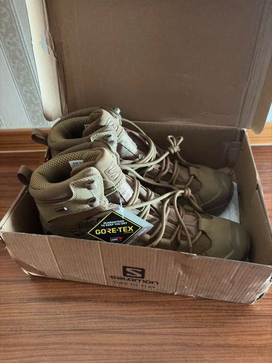 サロモン 4D ゴアテックス フォース