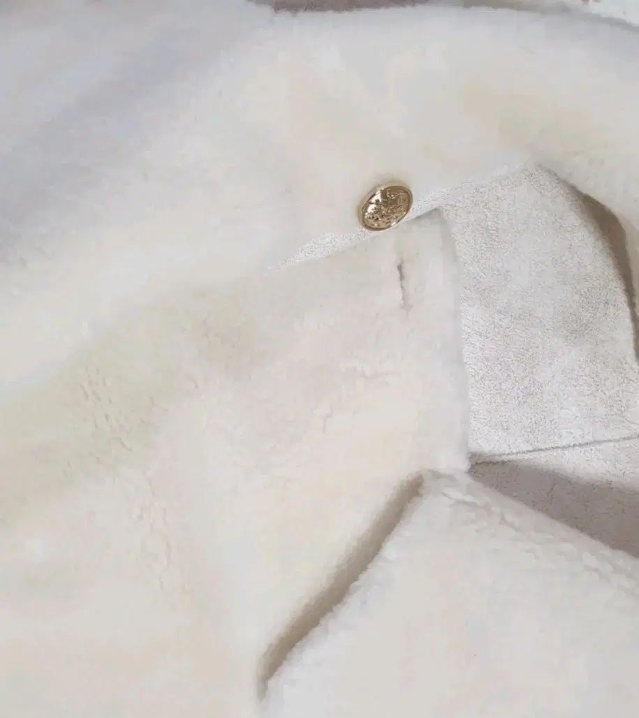 オール＆サンデリー