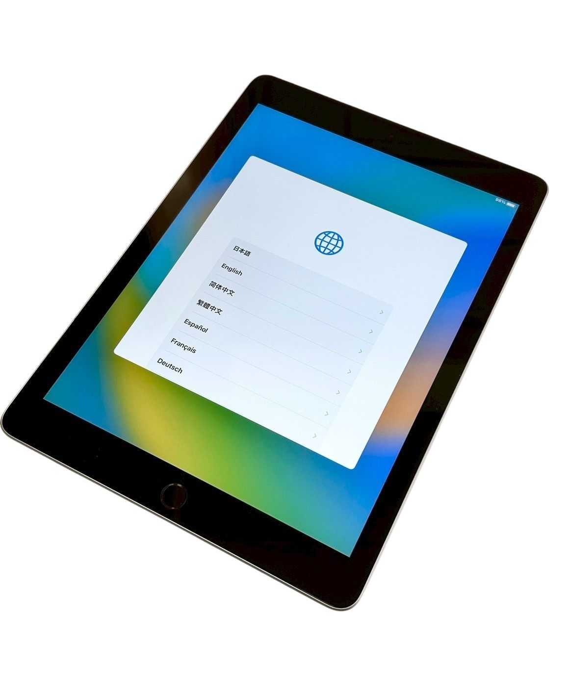 iPad 第6世代 32 GB Wi Fiモデル A 1893 MR 7 F 2 LL