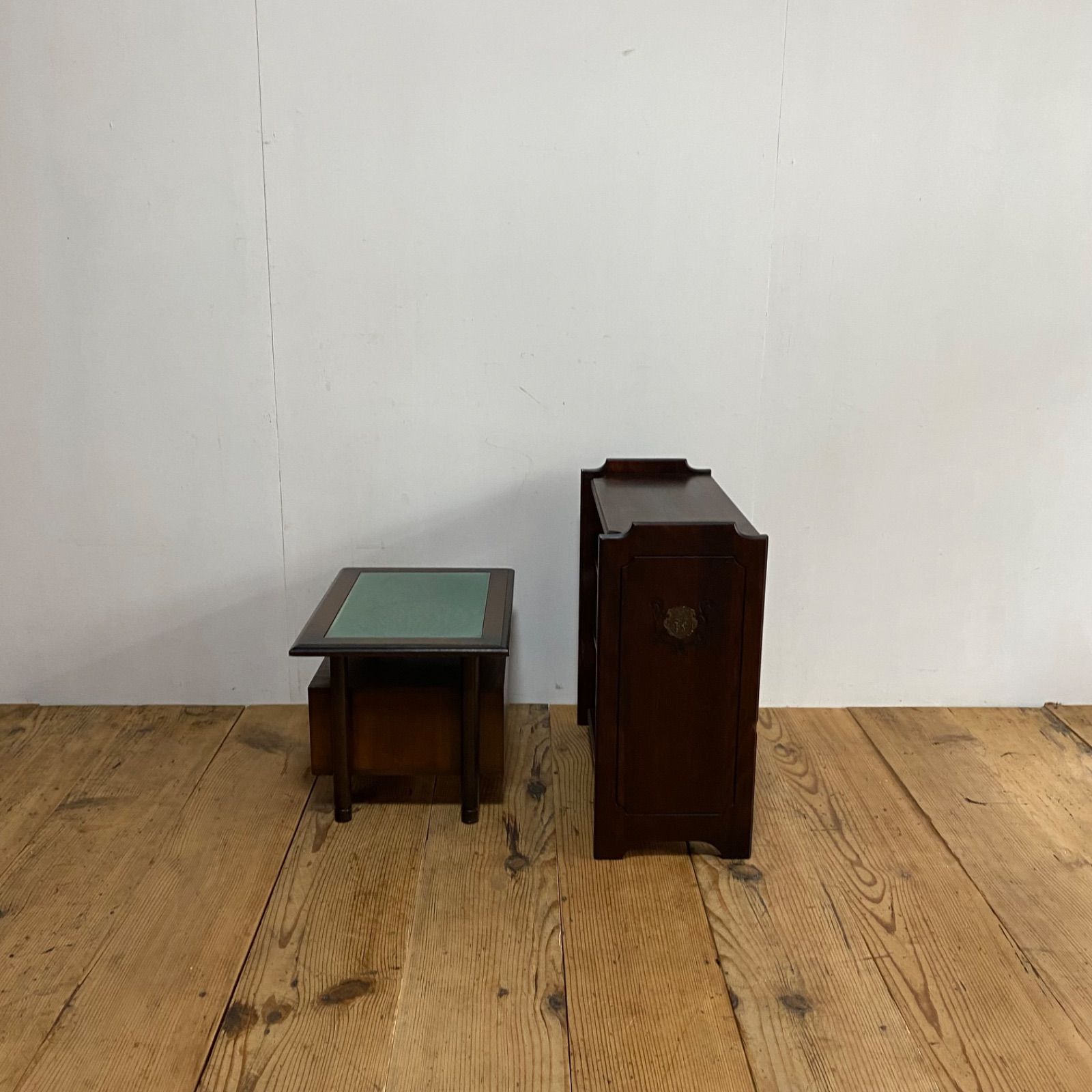 2点セット カリモク ラック ガラステーブル レトロ y81 - メルカリ