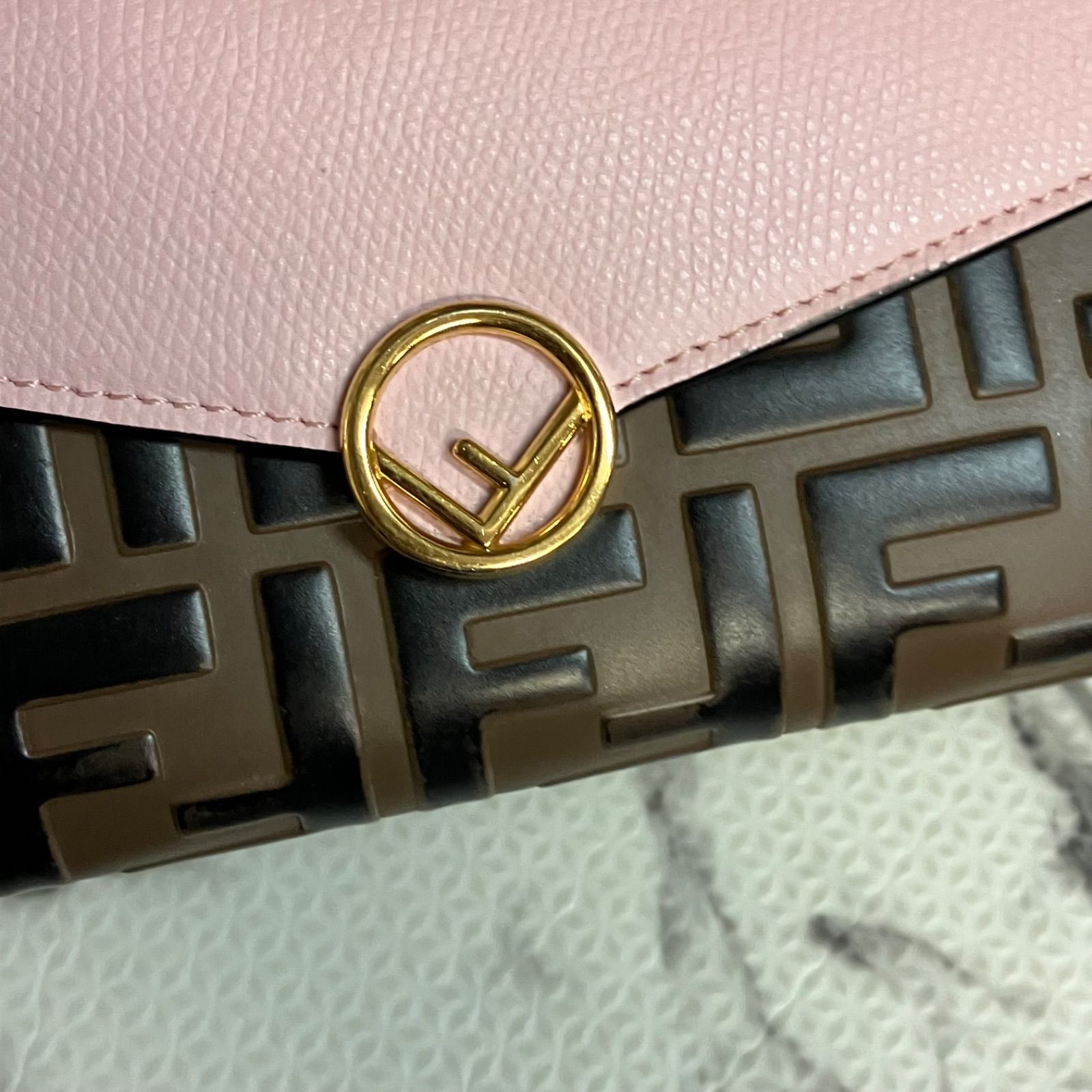 新品未使用品FENDI フェンディ　ズッカ柄　フラップウォレット　長財布　茶 05016-2.jpg