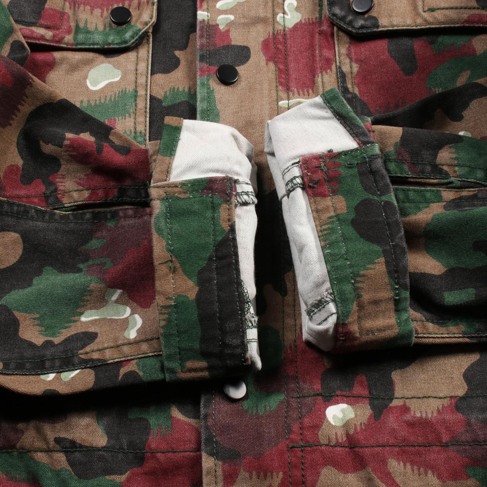 シュプリーム Supreme ミリタリージャケット field Parka Swiss Camo その他 ジャケット メンズ Used A KANDAIZUMI_COM