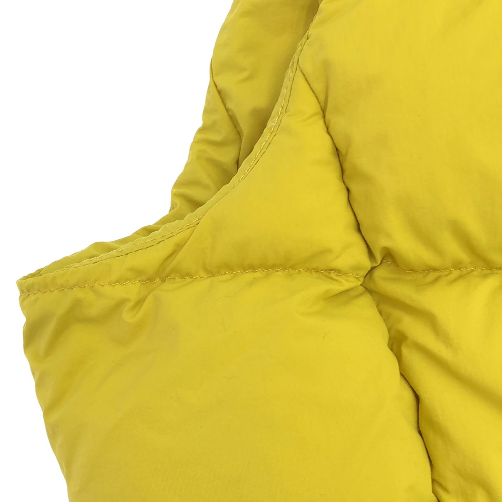 ナイロン ダウンベスト