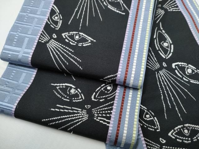 平和屋着物 本場筑前博多織 半幅帯 猫 井上絹織謹製 博多金ラベル 証紙付き 正絹 CAAY9883hy