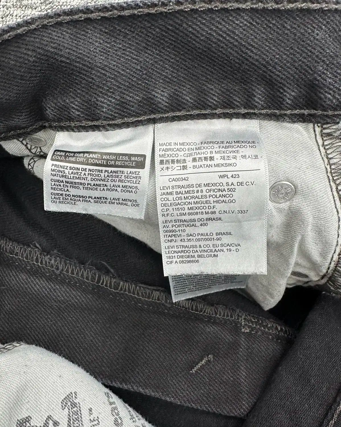 ランベル20キロ LOVE YOURSELF 承 'Her' 段42) 00'S LEVI'S コレクション 501 ブラック