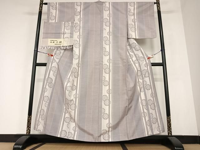 平和屋着物 本場越後伝承紬 伝承小絣 源氏車間道 反端付き 正絹 AABC0213zg