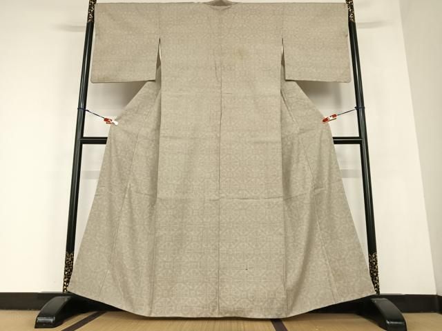 平和屋着物 本場結城紬 重要無形文化財 蜀江花文 正絹 AABC0221zg