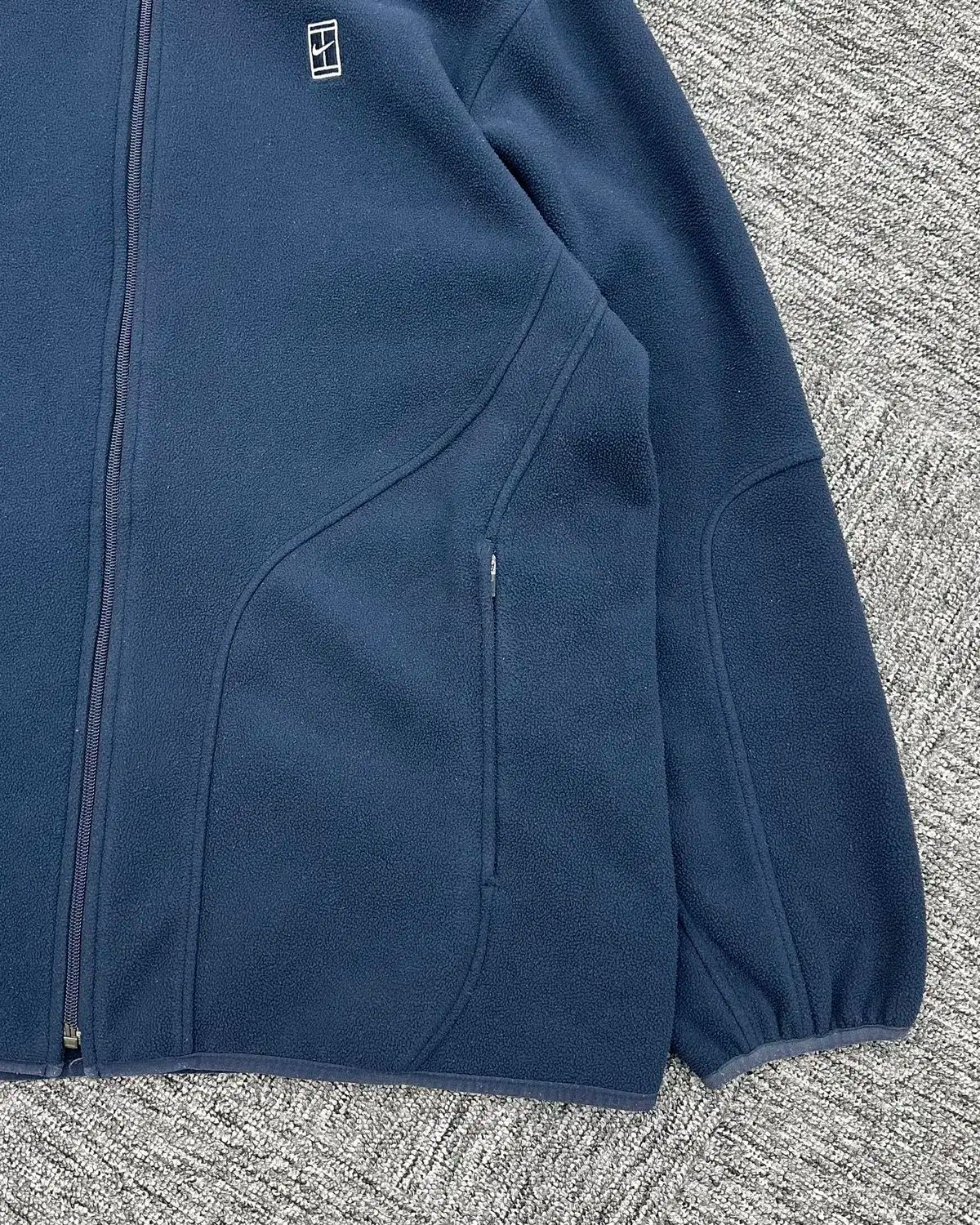 105 00 S ナイキ フリース ジャケット-M1114