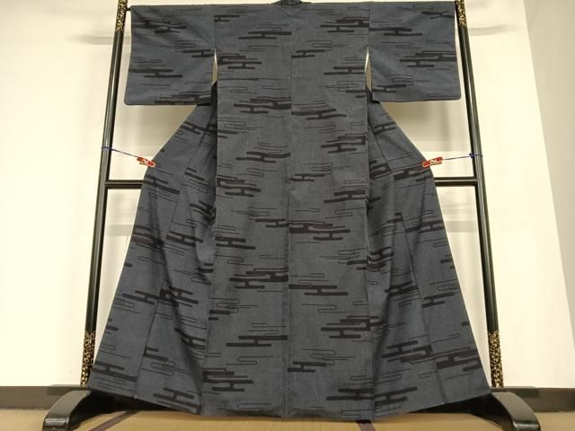 平和屋着物●本塩沢　110亀甲　エ霞文　正絹　逸品　AABC4860zg 平和屋着物○本塩沢 110亀甲 エ霞文 正絹 逸品 AABC4860zg - メルカリ