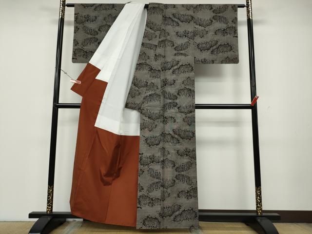 平和屋着物●本場大島紬　9マルキ　樹林文　正絹　逸品　未使用　CAAZ2715ut 平和屋着物○本場大島紬 9マルキ 樹林文 正絹 逸品 未使用 CAAZ2715ut