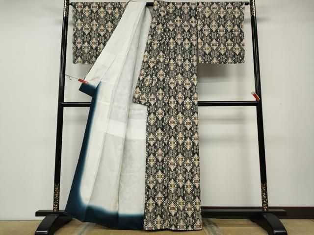 型染め 菱吉祥花文