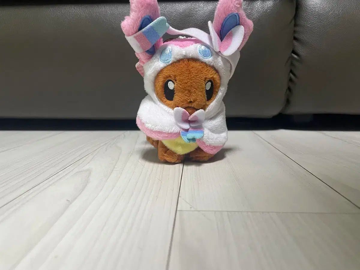 ポケットモンスター ニンフィア ポンチョ イーブイ キーホルダー