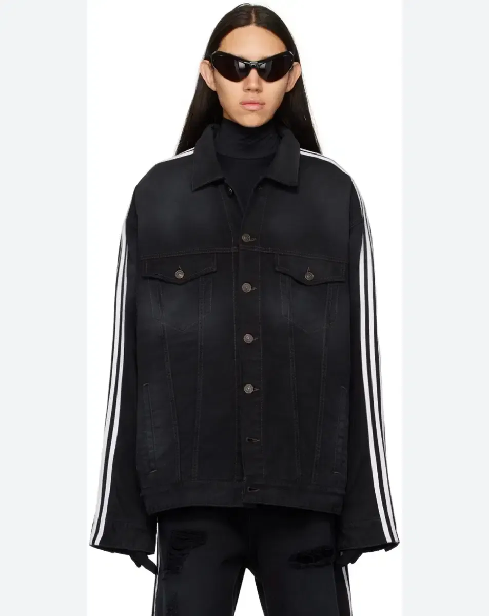 名作！　BALENCIAGA adidas デニムジャケット ブラック Balenciaga x adidas Oversized Denim Jacket Black - FW22 - US