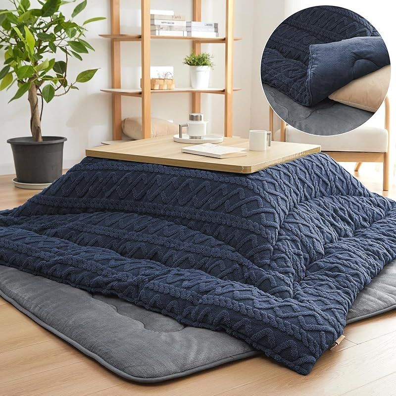 Housecover こたつ掛布団 長方形 あったかこたつふとん 冬用 暖かいこたつ用布団 こたつ掛け布団 フランネル リバーシブル 両面使える 厚手 蓄熱わた使用 洗える 静電気防止 毛抜けない 柔らかい 抗菌防臭 無地 大判 売り 約