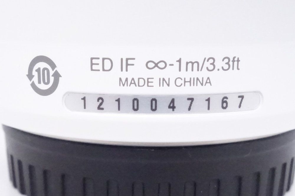 望遠ズームレンズ 1