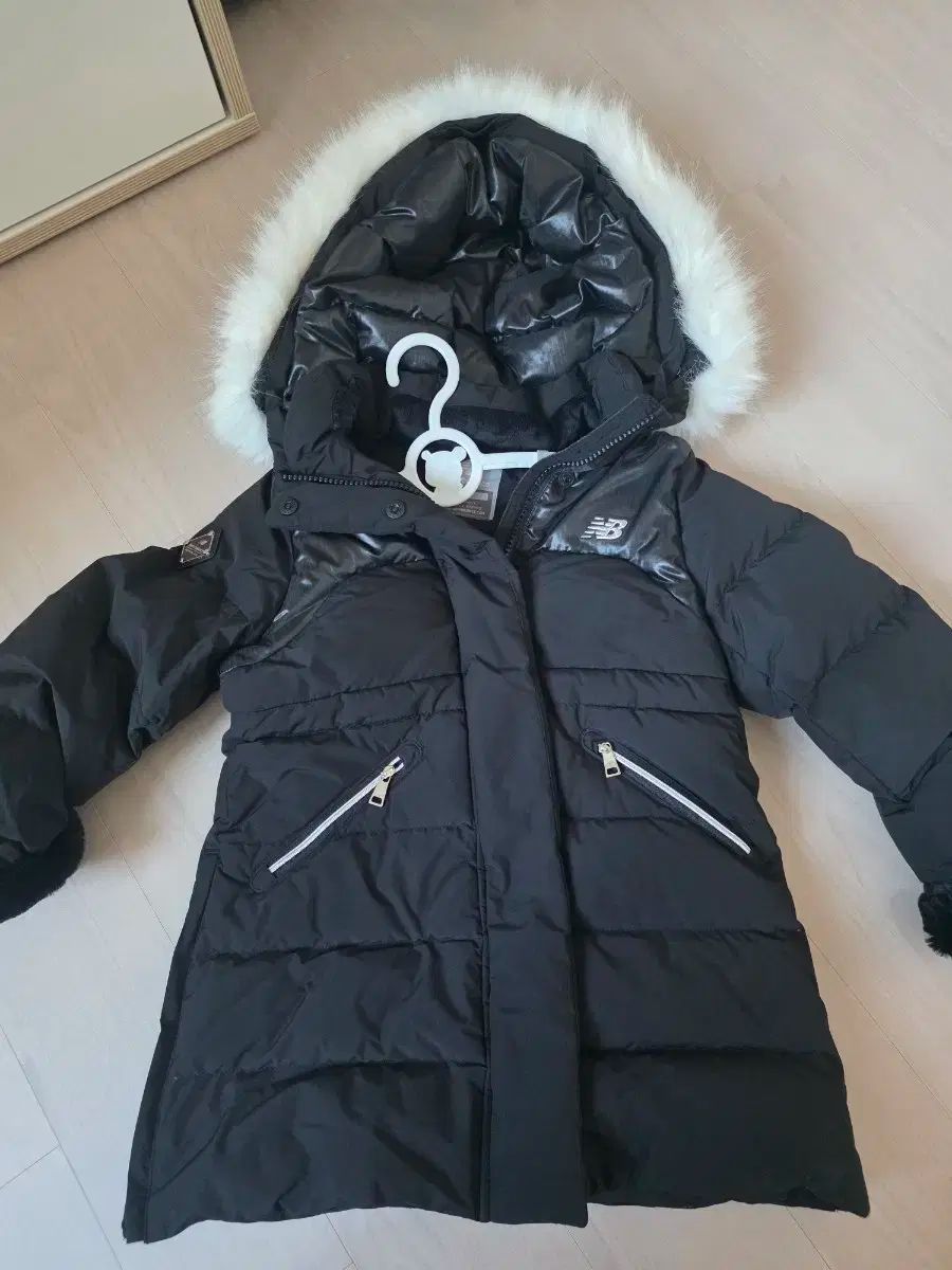 ニューバランス キッズ ロングダウンジャケット 110 サイズ