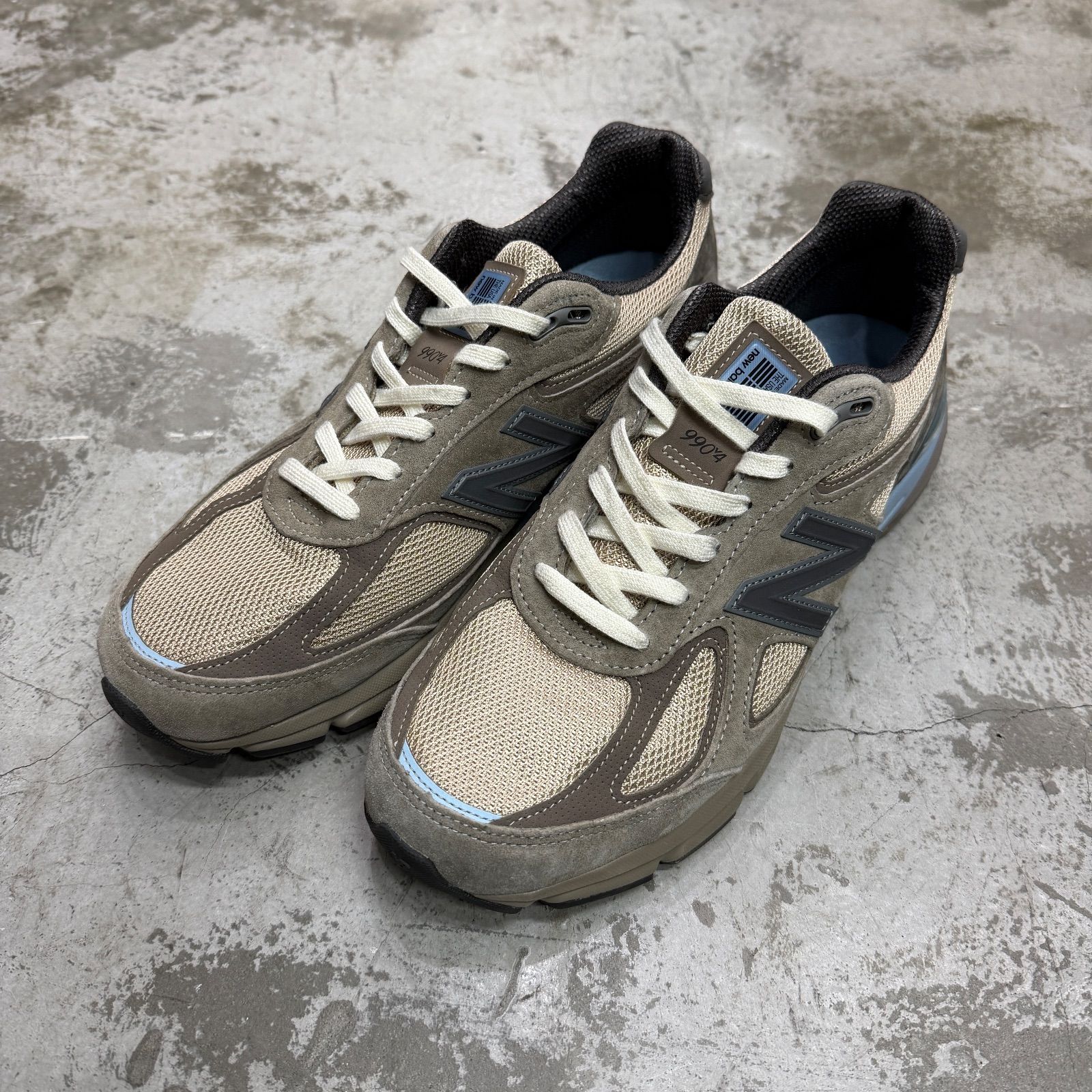 AURALEE New Balance 990V4 Taupe 990V4 コラボ スニーカー トープ 
