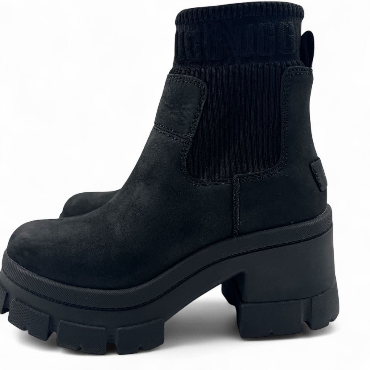 新品 UGG ブルックリンチェルシーブーツ 24 ブラック 黒 ✨完売品✨ UGG Brooklyn Chelsea ブルックリン チェルシー サイドゴア