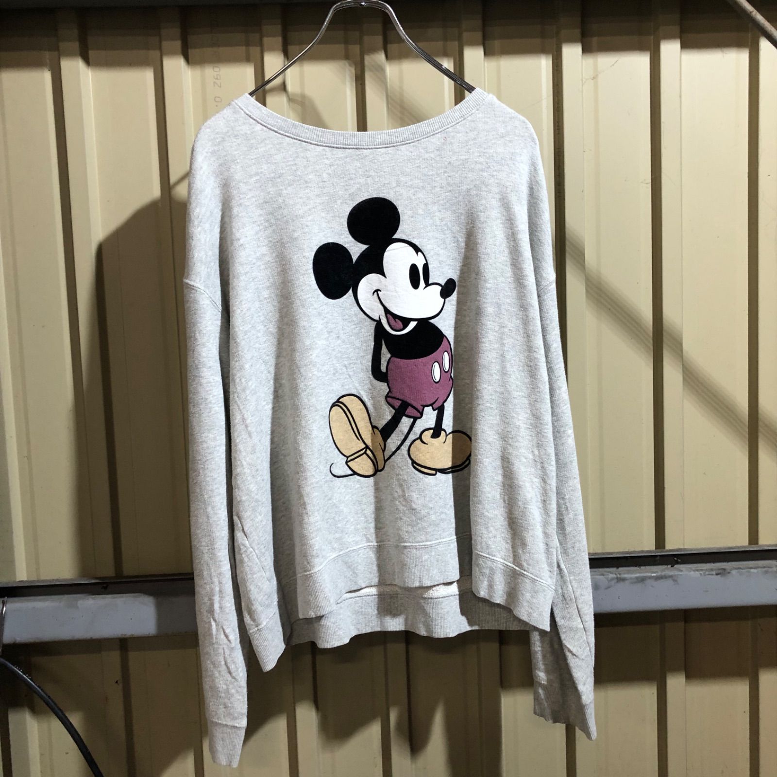 652 UNIQLO×Disney トレーナー グレー L ユニクロ×ディズニー ミッキー 
