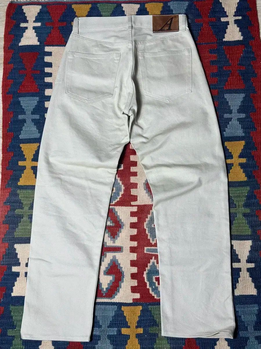 アナトミカ ホワイトデニム