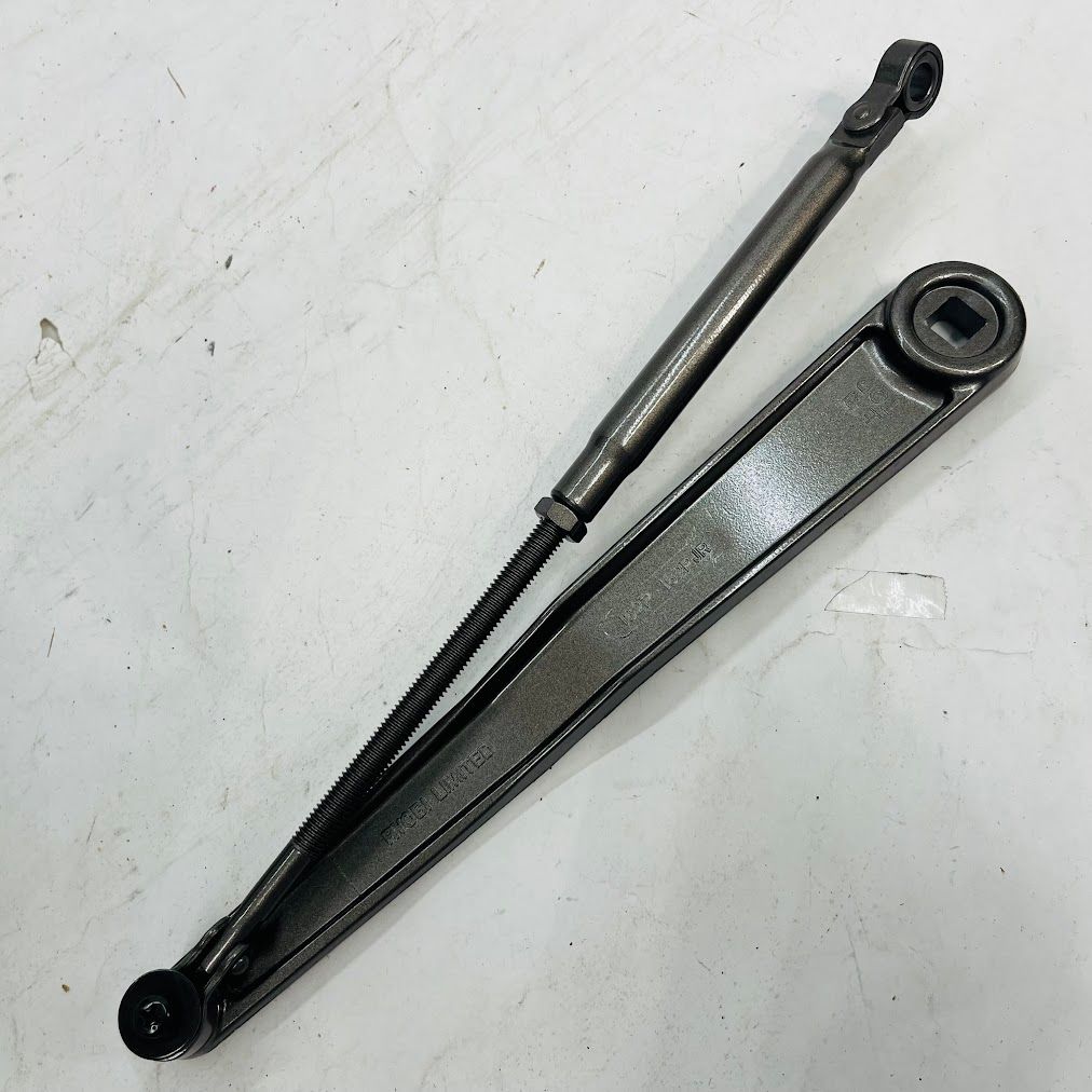 ドアクローザー