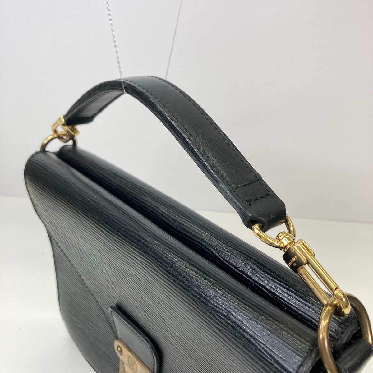 LOUIS VUITTON ルイヴィトン ビファス ハンドバッグ セカンドバッグ M52322 レディース エピレザー ブラック DECORATOM_COM_BR