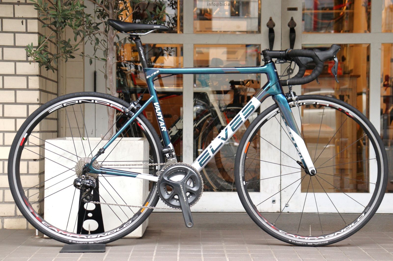 エルヴス ELVES ヴァンヤール VANYAR 2021モデル シマノ アルテグラ 6870 Di2 11S カーボン ロードバイク 横浜店