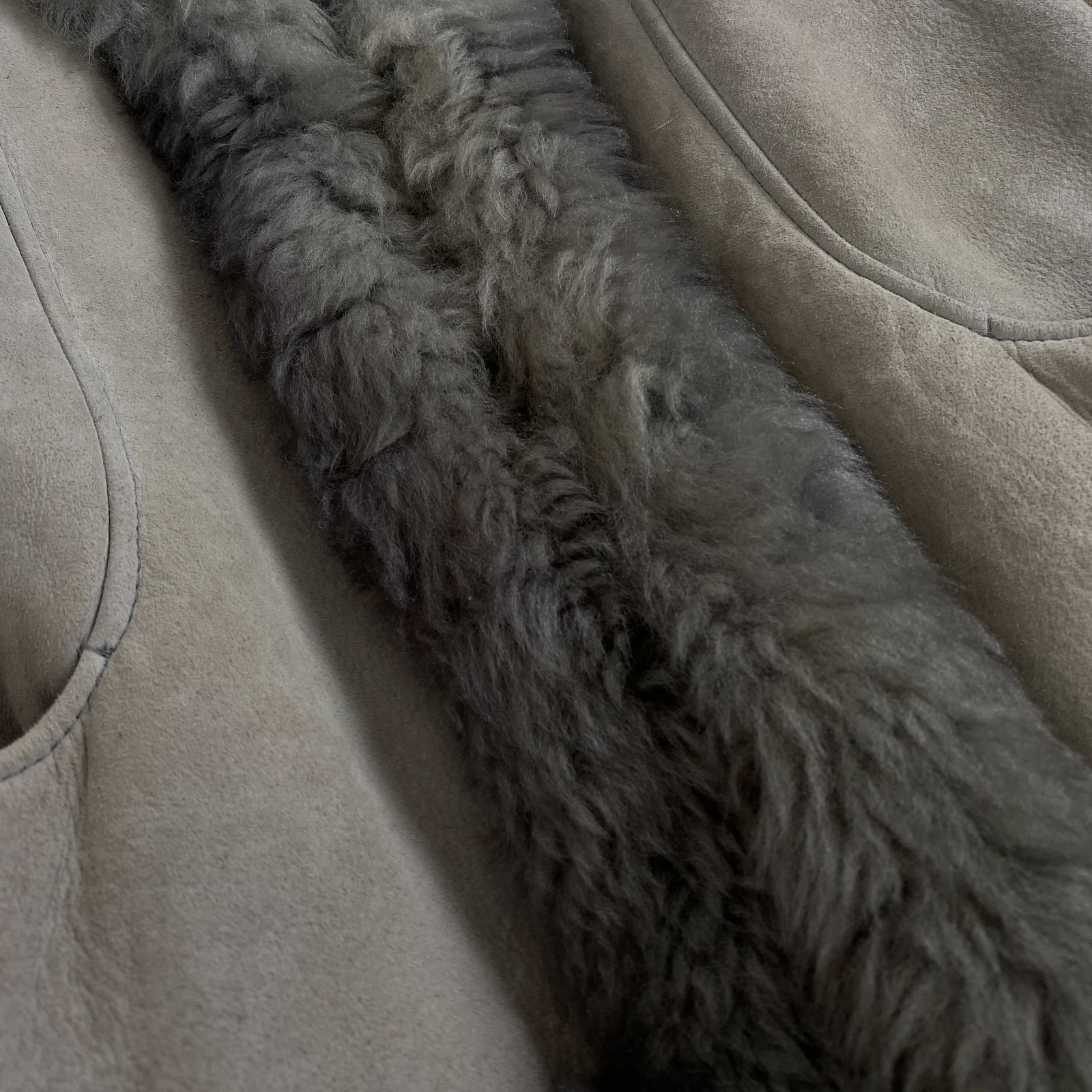 ムートンコート