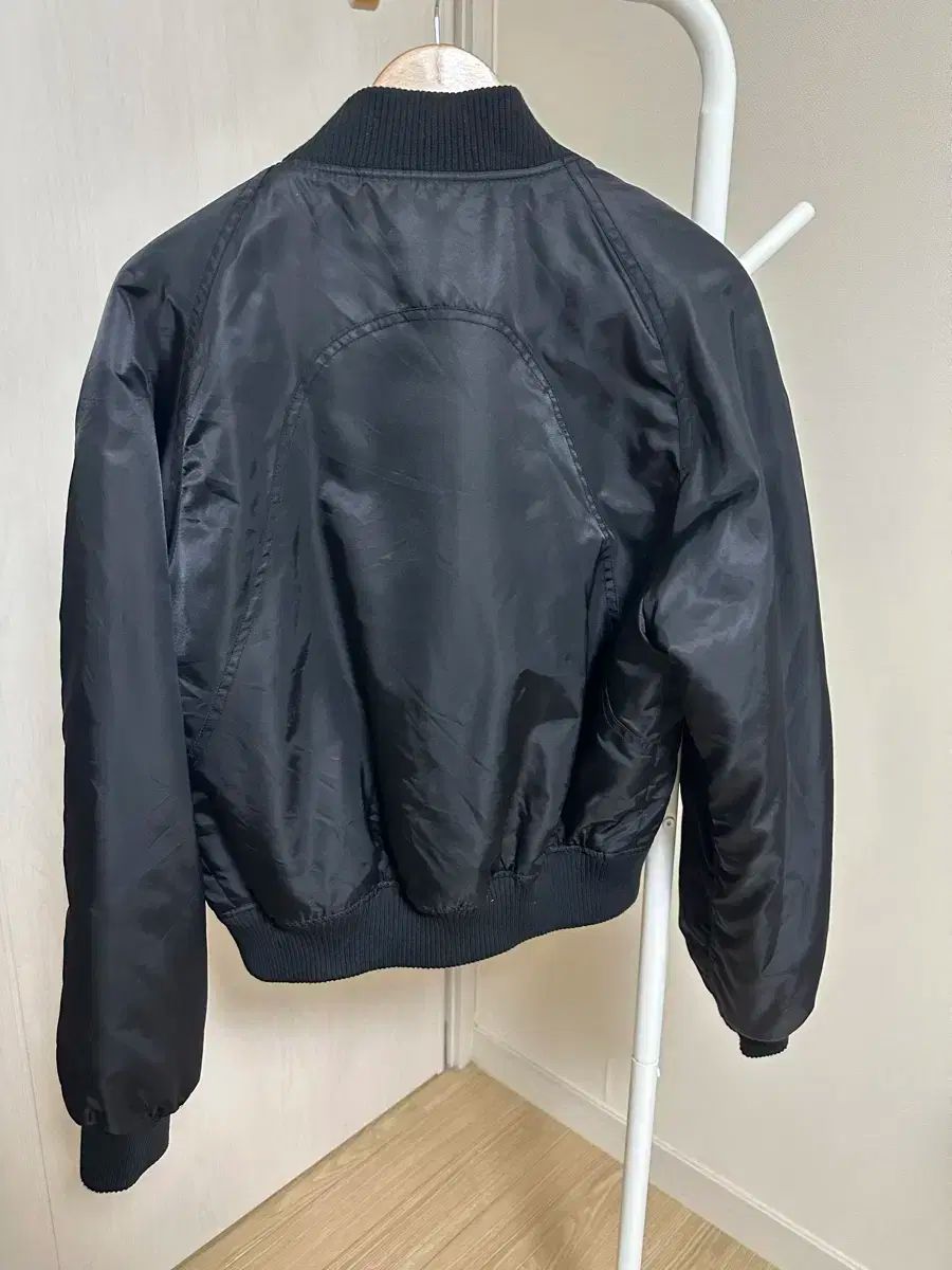 ボマージャケット