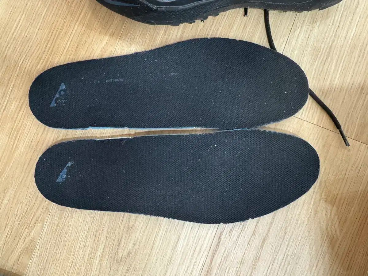 270 NIKE ACG テラ アントラサイト ブラック GORE-TEX OLIVEOS_COM_TR