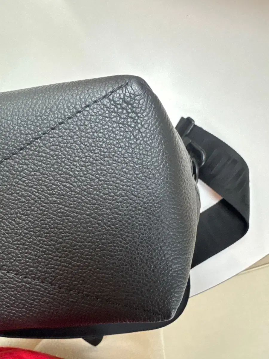 メッセンジャーバッグ ほぼ