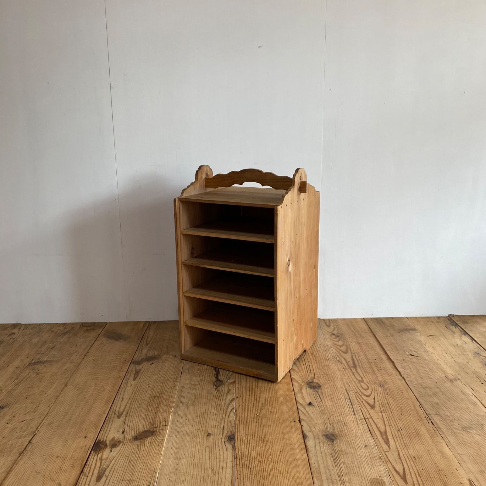 アンティーク 仕切り棚 チェスト 食器棚 書類棚 無垢材 無塗装