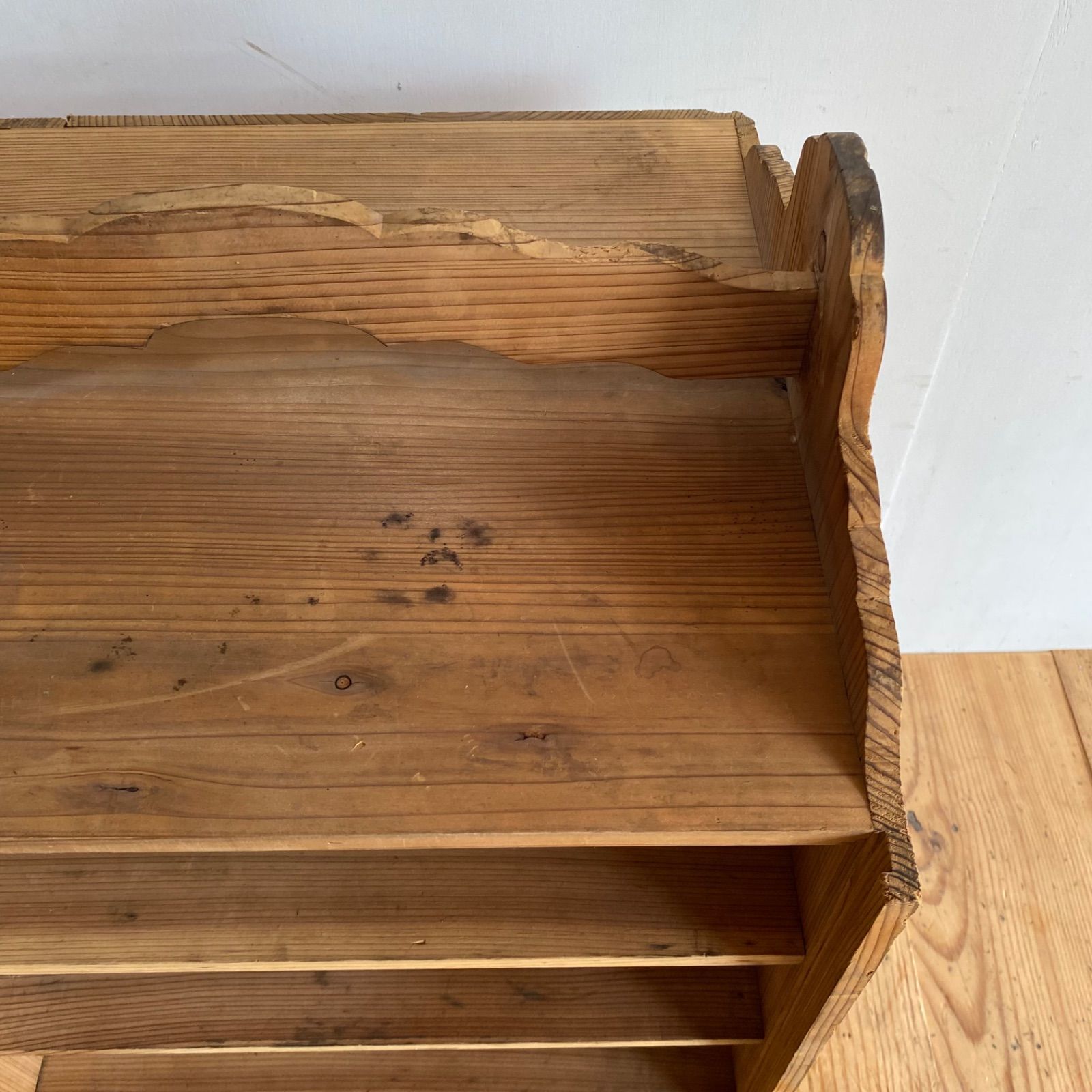 アンティーク 仕切り棚 チェスト 食器棚 書類棚 無垢材 無塗装 z939