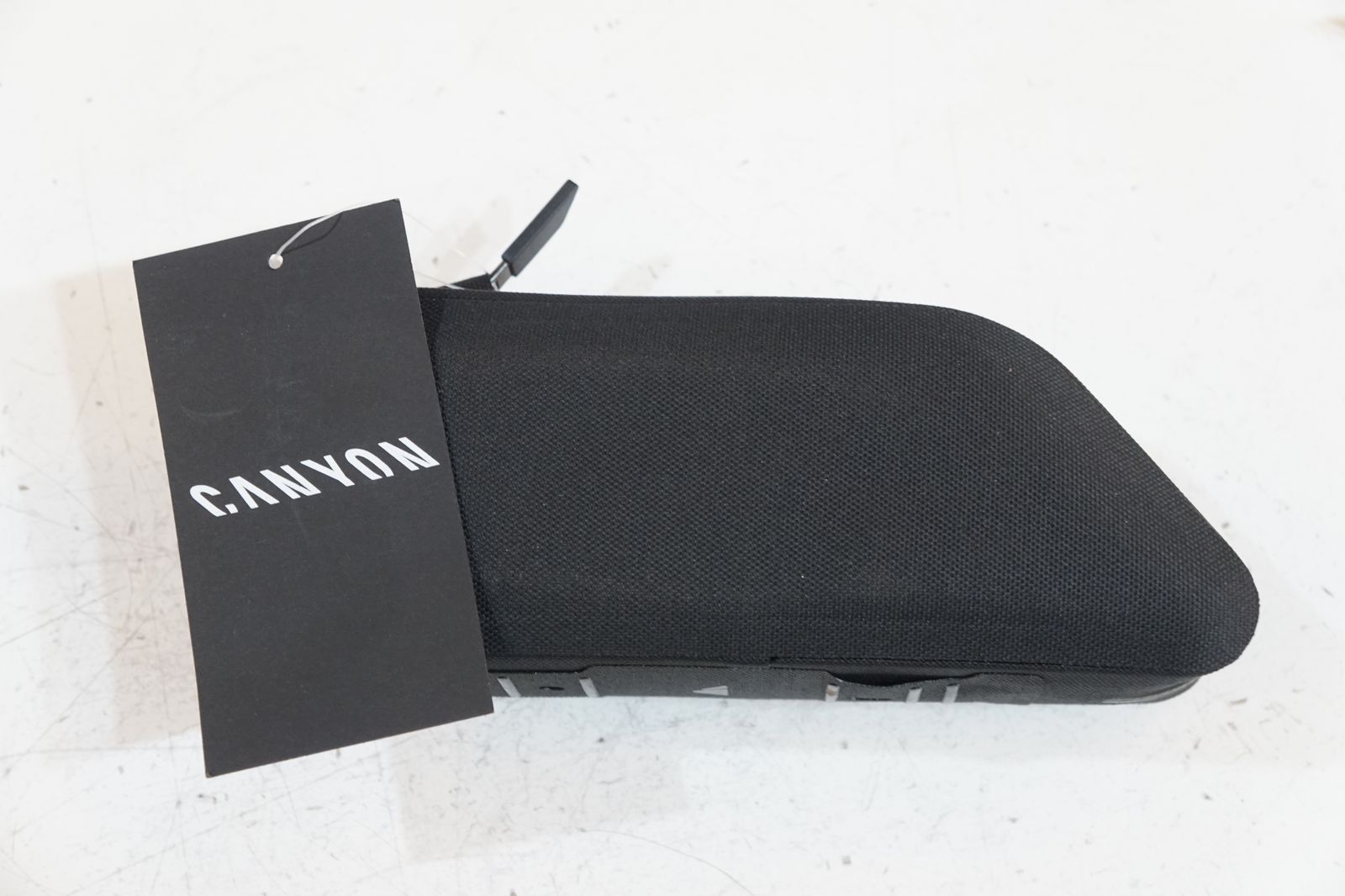 超激得 CANYON 「キャニオン」 トップチューブバッグ / バイチャリ浦和ベース 車体装着バッグ
