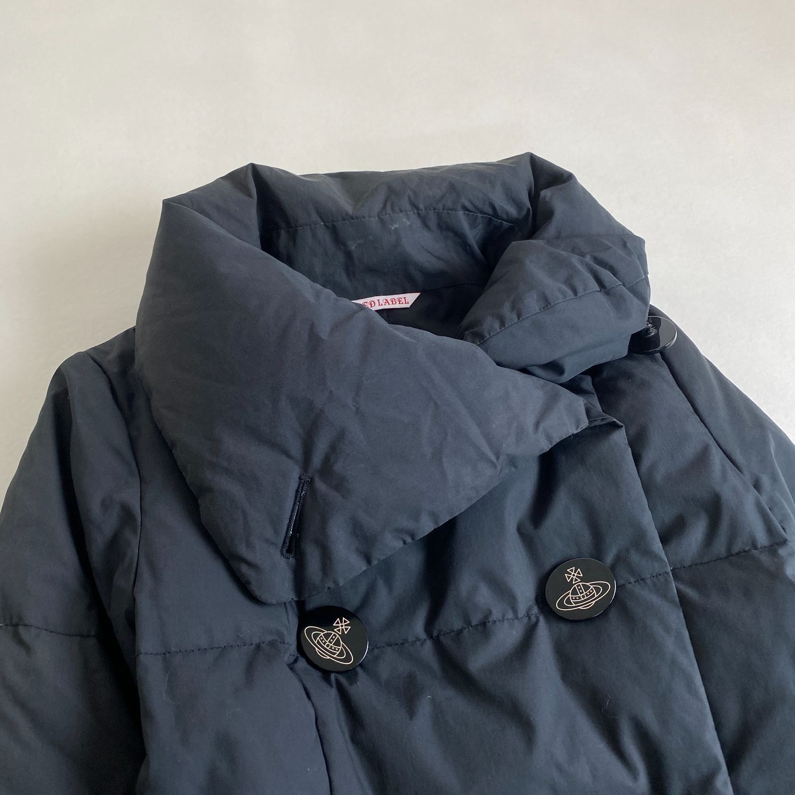 ヴィヴィアンウエストウッドレッドレーベル ダウンコート オーヴボタン