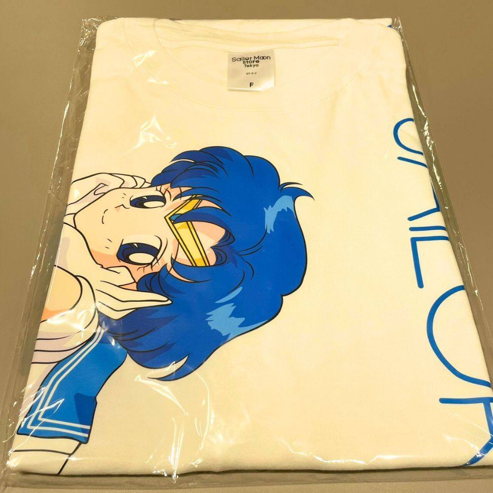 玉津店 新品】Sailor Moon store 7周年記念 Tシャツ セーラー