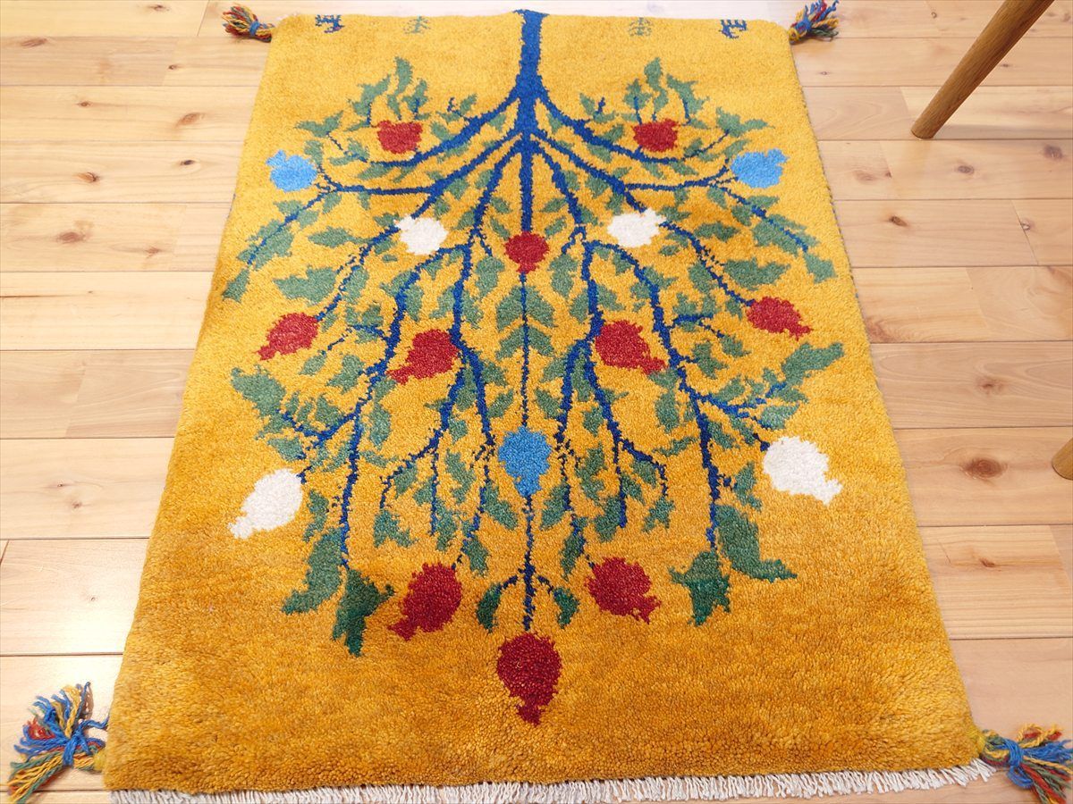 ペルシャ ギャッベ